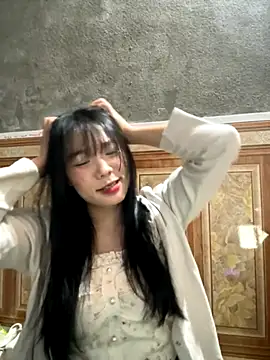 Snapshot of binejr chatting on 10/31/25, 07:20 binejr online show from 10/31/25, 07:20