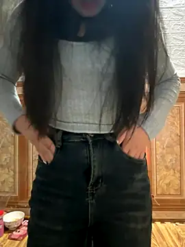 Snapshot of binejr chatting on 11/20/25, 06:35 binejr online show from 11/20/25, 06:35