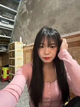 Snapshot of binejr chatting on 11/26/25, 03:40 binejr online show from 11/26/25, 03:40