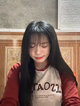 Snapshot of binejr chatting on 12/03/25, 03:25 binejr online show from 12/03/25, 03:25