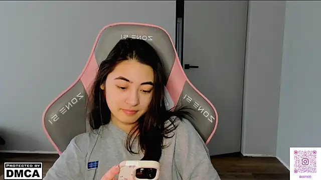 MeilideQian1 online show from 02/24/26, 07:39