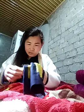 Snapshot of jienrrr chatting on 12/21/25, 01:13 jienrrr online show from 12/21/25, 01:13