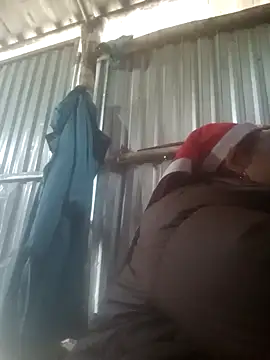 Snapshot of jienrrr chatting on 02/01/26, 02:21 jienrrr online show from 02/01/26, 02:21