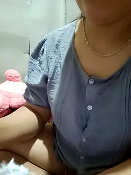 jienrrr online show from 04/14/26, 10:05