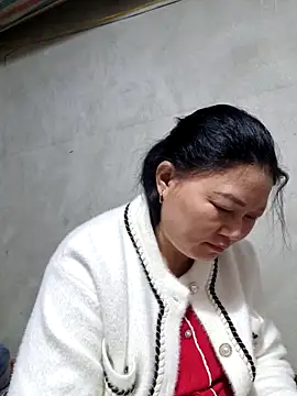 yoowwmr online show from 12/17/25, 01:06