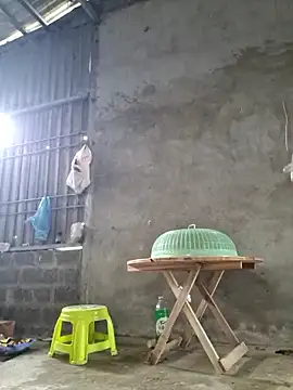 yoowwmr online show from 12/18/25, 01:11