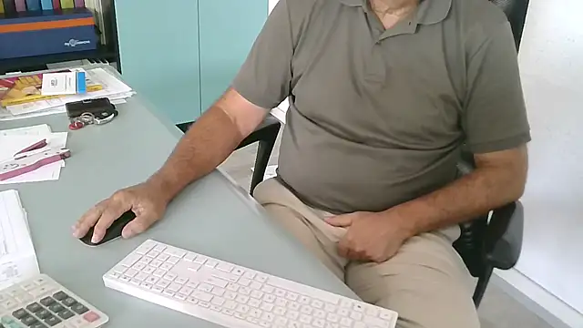 Bsxmaturo61 online show from 07/27/26, 08:21