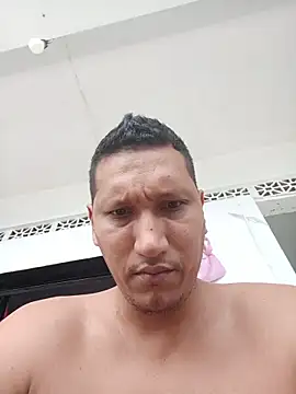 Tom Hardy11 online show from 04/02/26, 06:49