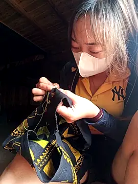 Zhan99999 online show from 04/20/26, 03:09