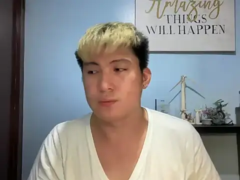 Snapshot of lovely_jay chatting on 05/30/26, 12:13 lovely jay online show from 05/30/26, 12:13