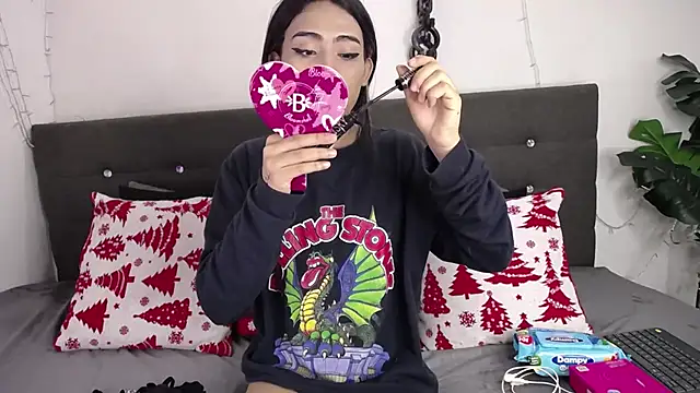 aleja spearsx online show from 12/22/25, 11:07