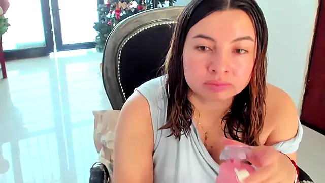 Snapshot of ADHARAMILLER__1111 chatting on 12/13/25, 09:20 ADHARAMILLER 1111 online show from 12/13/25, 09:20