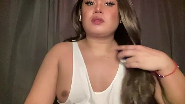 RedHead Thalia online show from 04/06/26, 08:32