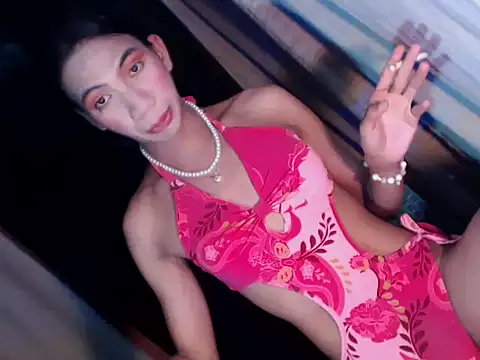 Snapshot of xyourdreamtrans chatting on 10/09/25, 04:38 xyourdreamtrans online show from 10/09/25, 04:38