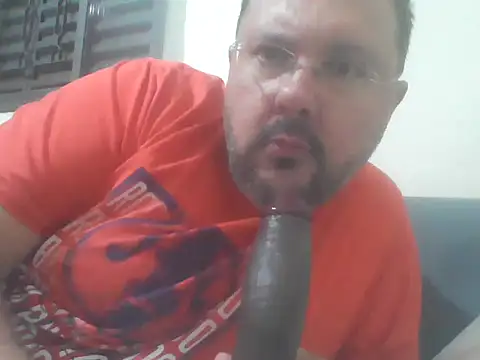 Luised80 online show from 04/13/26, 05:57