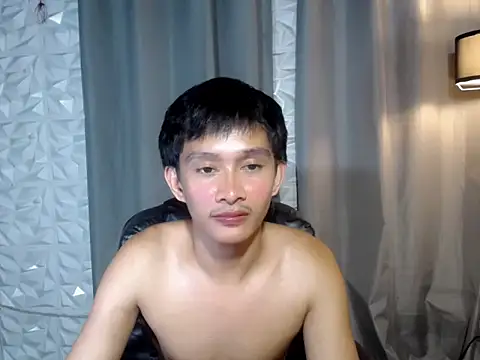 Snapshot of prince_elaijah chatting on 06/30/26, 11:22 prince elaijah online show from 06/30/26, 11:22