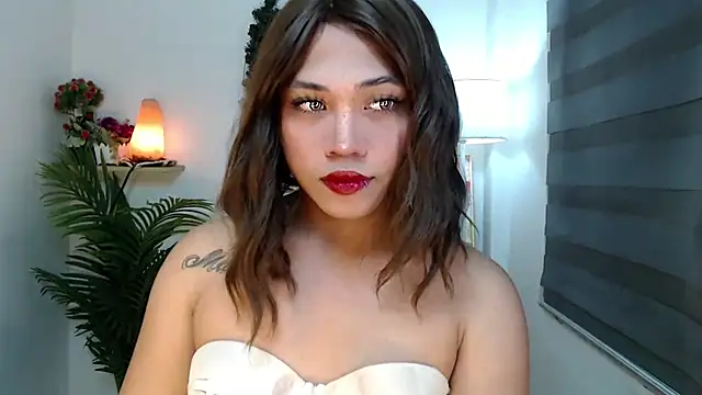 scarlett brownx69 online show from 10/22/25, 10:48