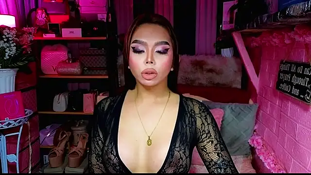 MoniqueCeleste online show from 11/04/25, 06:29