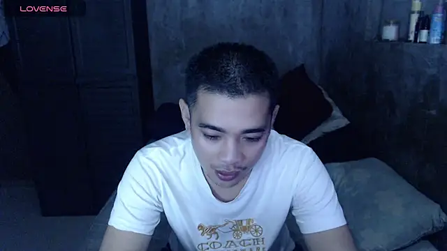 Snapshot of popmycherryxxx chatting on 11/27/25, 03:14 popmycherryxxx online show from 11/27/25, 03:14