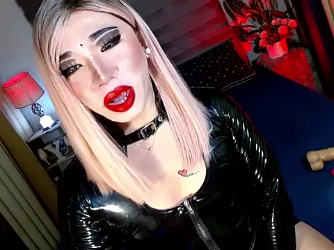 yan2xcumsalotxx online show from 10/17/25, 02:04