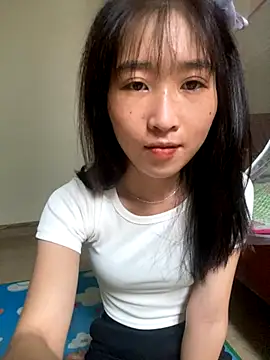 Snapshot of oneyou_400 chatting on 11/03/25, 03:19 oneyou 400 online show from 11/03/25, 03:19