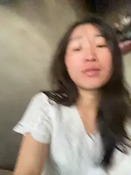 Snapshot of oneyou_400 chatting on 11/30/25, 07:23 oneyou 400 online show from 11/30/25, 07:23