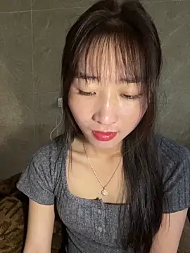 Snapshot of oneyou_400 chatting on 02/01/26, 05:06 oneyou 400 online show from 02/01/26, 05:06