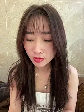 Snapshot of oneyou_400 chatting on 02/04/26, 03:56 oneyou 400 online show from 02/04/26, 03:56