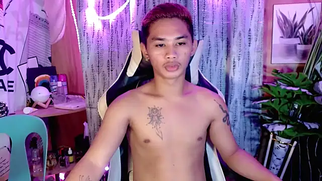 asianhardcock25 online show from 10/19/25, 11:44