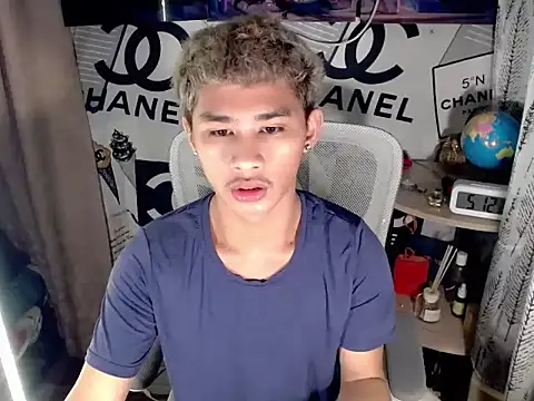 asianhardcock25 online show from 04/25/26, 09:12