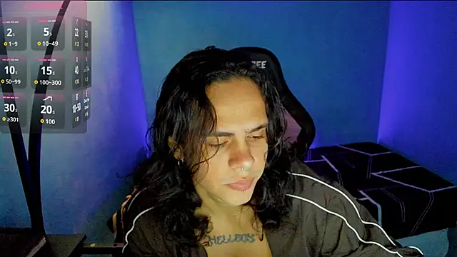 Snapshot of Maximiliano_scoott__ chatting on 09/23/25, 06:11 Maximiliano scoott   online show from 09/23/25, 06:11