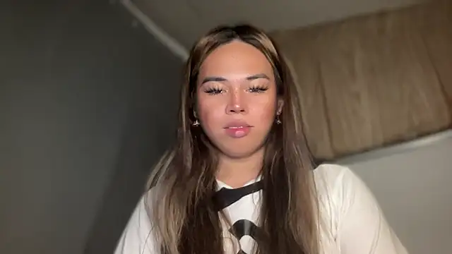 Snapshot of goddessofalltime chatting on 10/08/25, 07:00 goddessofalltime online show from 10/08/25, 07:00