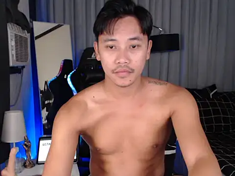 alexsuckable01 online show from 04/23/26, 10:03