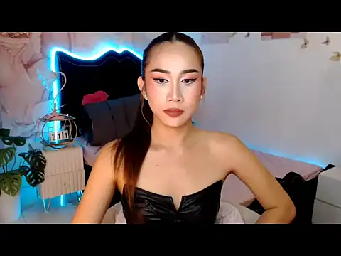 Sluttyvana online show from 03/10/26, 08:14