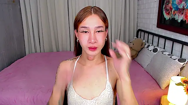 TRANSGODDESSA online show from 11/17/25, 03:40