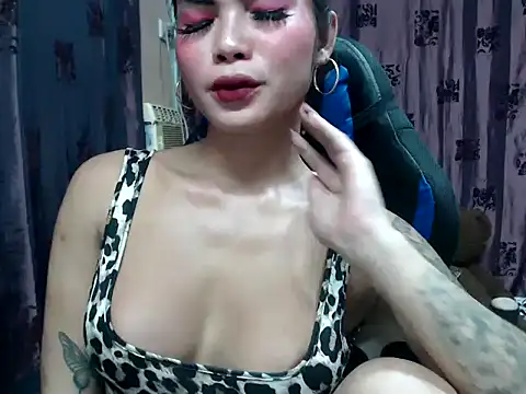 Snapshot of lucyheart777 chatting on 09/15/25, 06:24 lucyheart777 online show from 09/15/25, 06:24