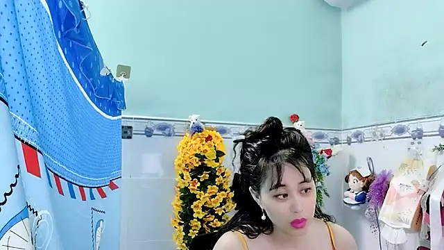 emgaixinhngoan online show from 10/03/25, 04:15