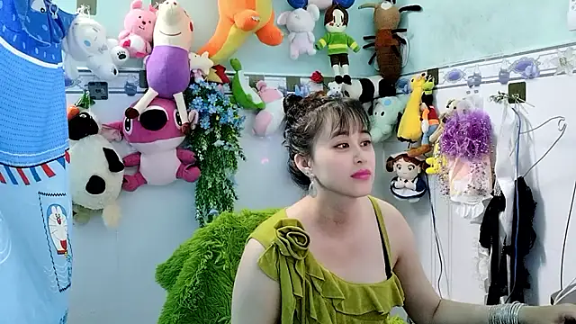 emgaixinhngoan online show from 10/21/25, 09:43