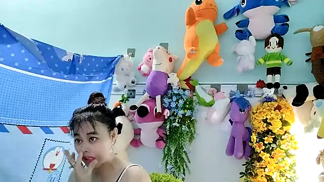 emgaixinhngoan online show from 10/22/25, 11:26