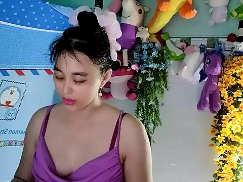 emgaixinhngoan online show from 11/01/25, 04:14