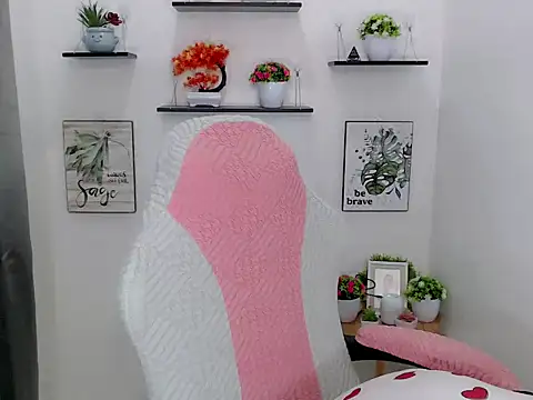 liane mei online show from 04/07/26, 02:01