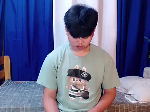 Reynelcock online show from 02/05/26, 06:12