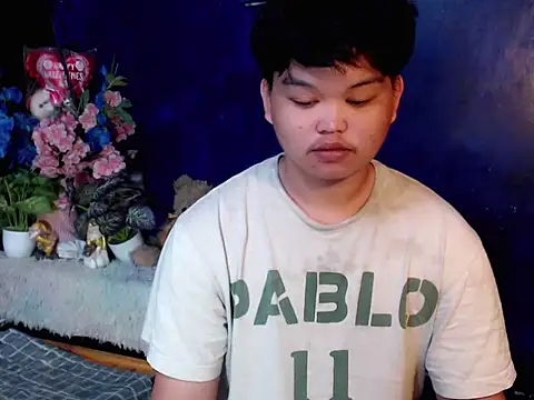 Reynelcock online show from 04/11/26, 01:15