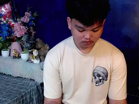 Reynelcock online show from 04/16/26, 03:35