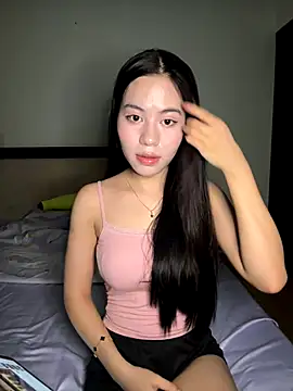 -katinat- online show from 09/18/25, 05:37