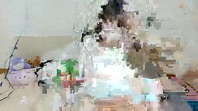 Snapshot of karen-chan chatting on 11/12/25, 12:49 karen-chan online show from 11/12/25, 12:49