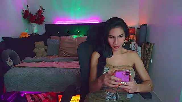 Snapshot of JadeScarlet_LoveLace chatting on 04/30/26, 10:58 JadeScarlet LoveLace online show from 04/30/26, 10:58