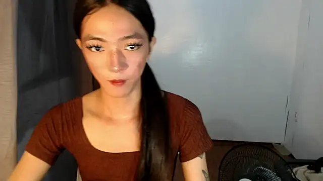 Snapshot of slimladyxoxo chatting on 09/17/25, 10:17 slimladyxoxo online show from 09/17/25, 10:17