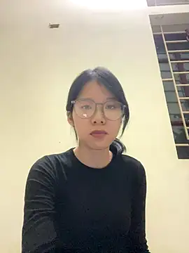 meomeo2k6 online show from 12/18/25, 02:01