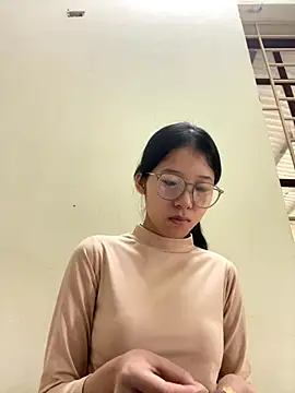 meomeo2k6 online show from 12/20/25, 06:20